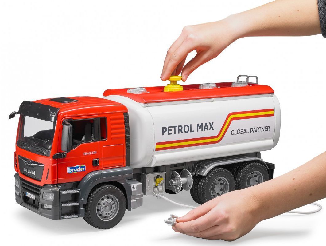 Іграшкова спеціалізована техніка Bruder MAN TGS М1:16 (03775)
