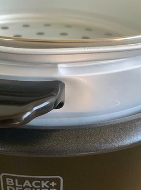 Пароварка-рисоварка BLACK&DECKER BXRC1800E