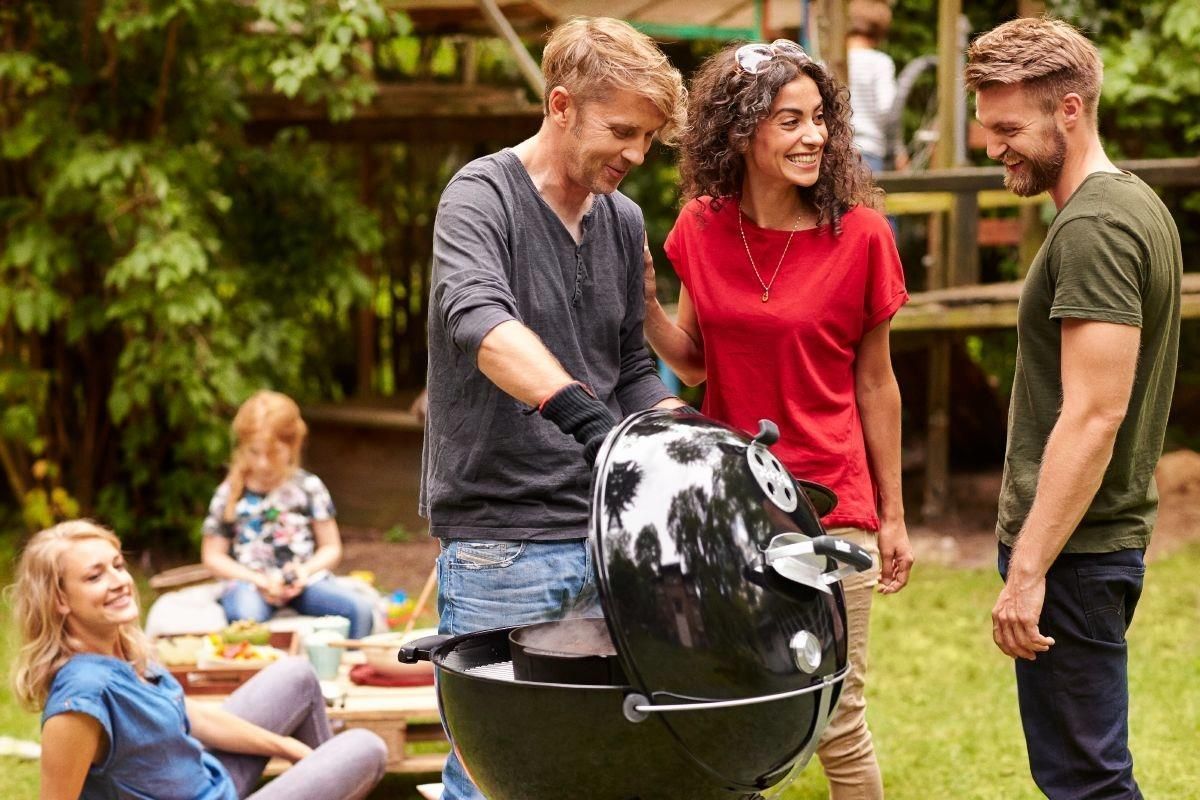 Гриль вугільний мобільний Weber Compact Kettle 57см (1321004)