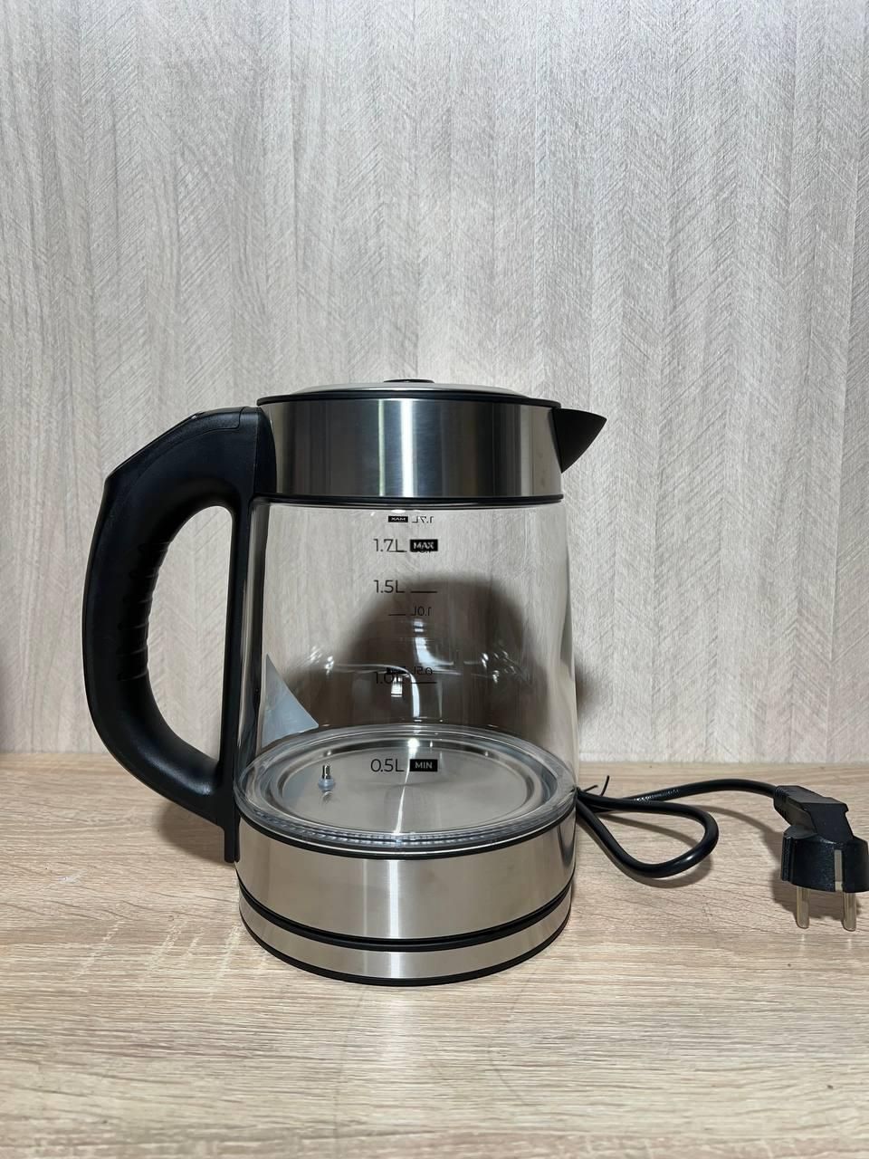 Електрочайник Zelmer ZCK8033