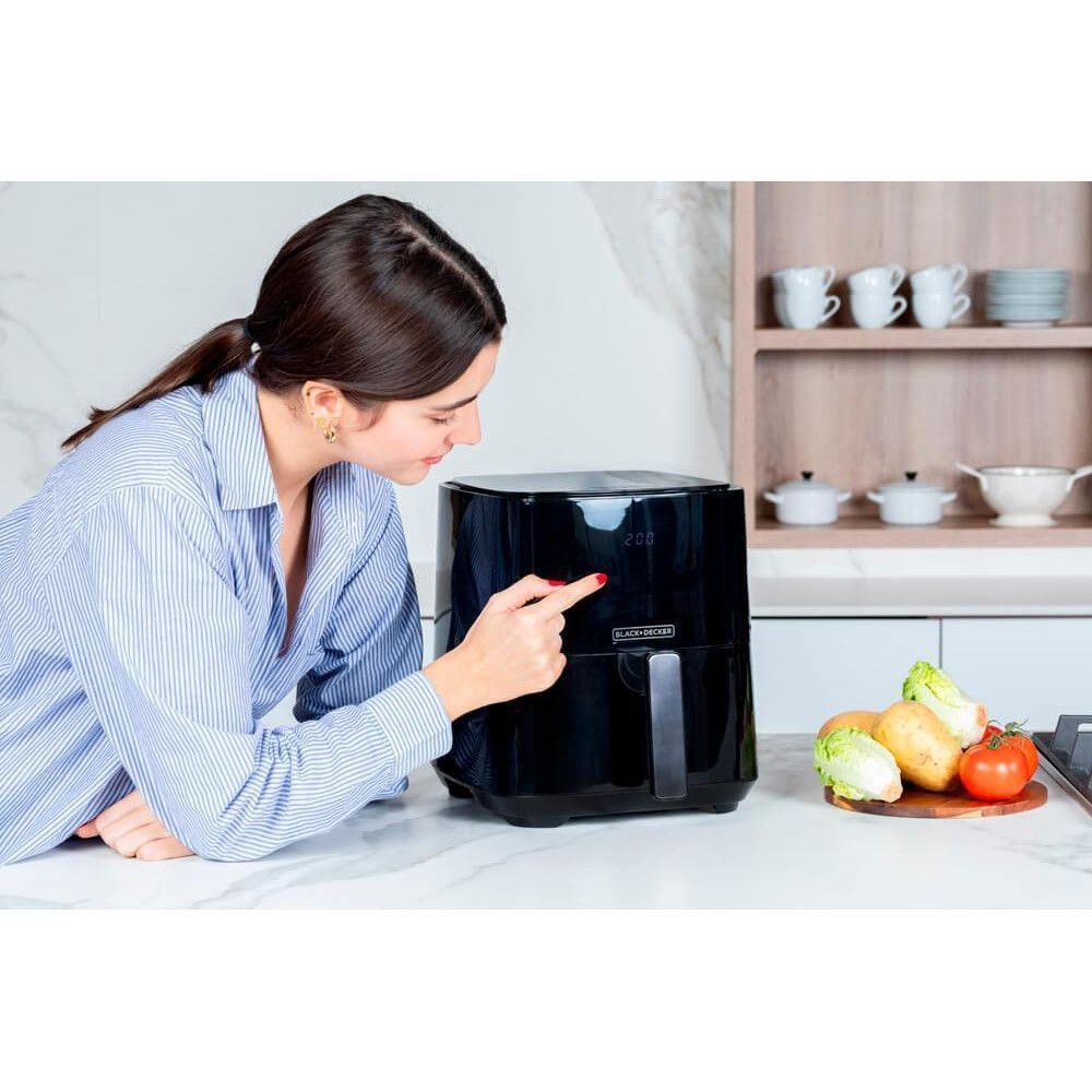 Мультипіч (аерофритюрниця) Black+Decker BXAF5000E
