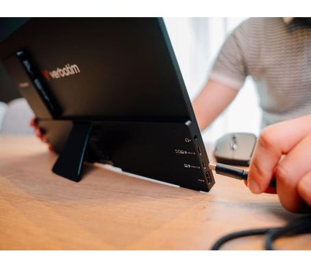Портативный монитор Verbatim Portable Touchscreen Monitor Light 14" Full HD 1080p & Wireless Power Supply (32088)