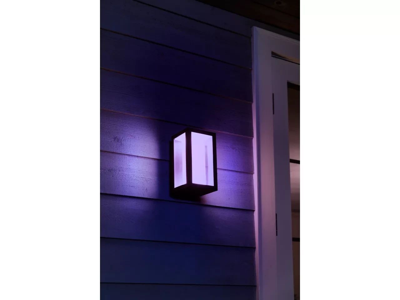 Уценка - Умный уличный настенный светильник Hue PHILIPS HUE BRIDGE