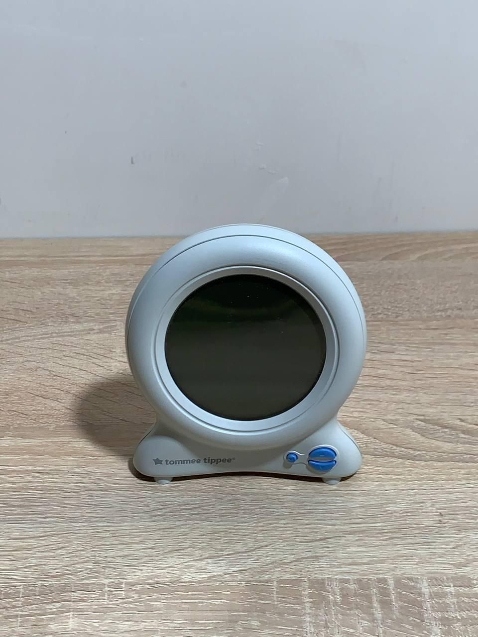 Настольный будильник Tommee Tippee Groclock