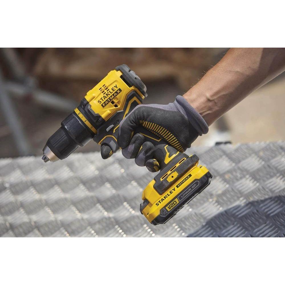 Шурупокрут Stanley SFMCD710D2K