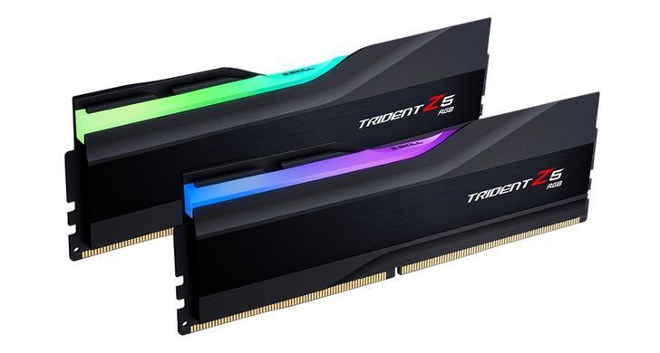 Пам'ять для настільних комп'ютерів G.Skill 32 GB (2x16GB) DDR5 8000 MHz Trident Z5 RGB (F5-8000J3848H16GX2-TZ5RK)
