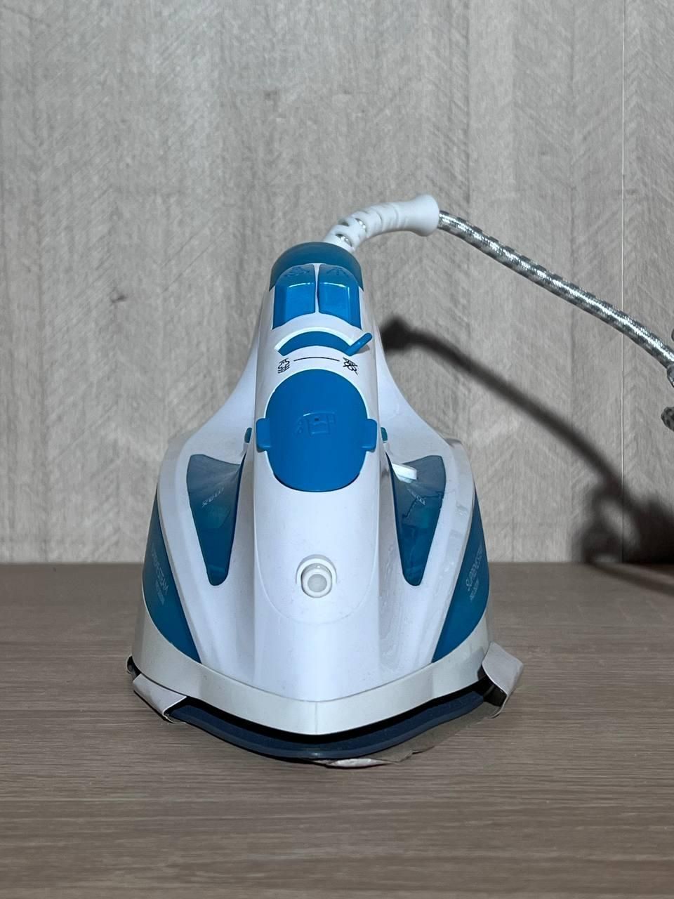 Праска з парою Russell Hobbs Steam Glide Pro (20562-56)