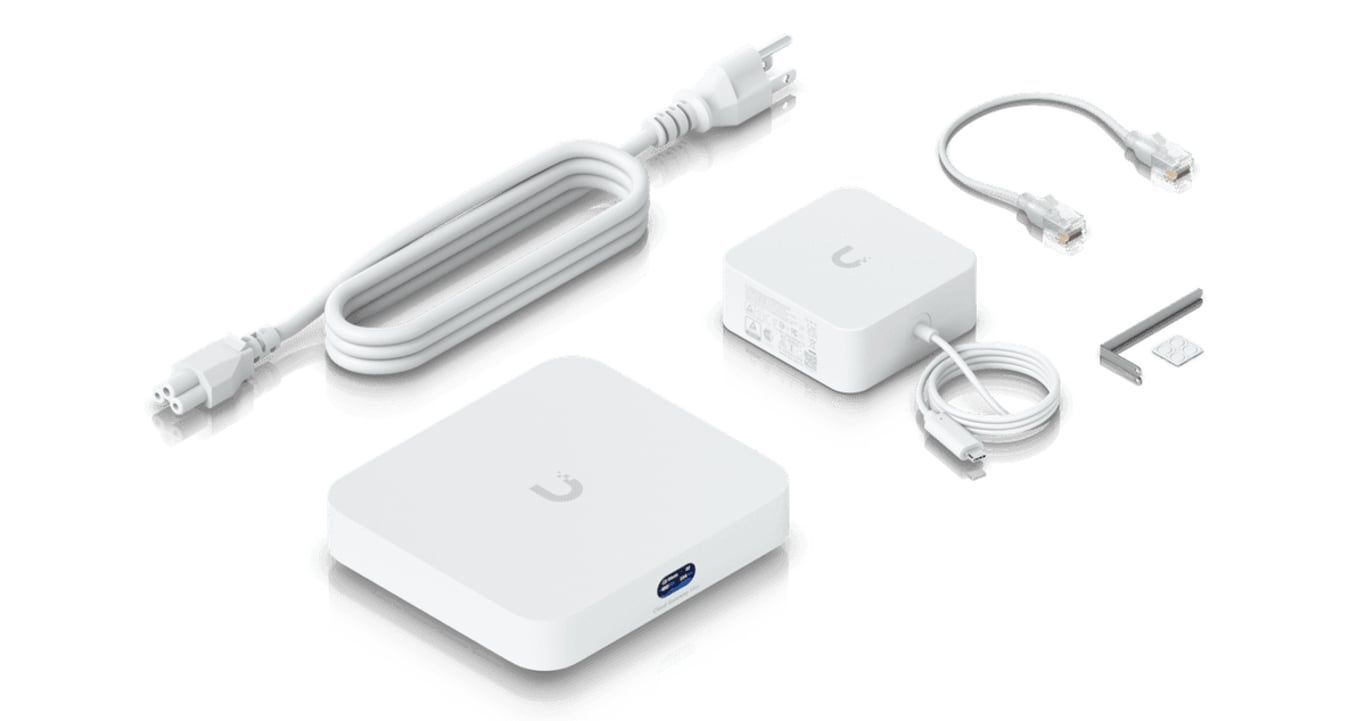 VoIP-шлюз Ubiquiti Cloud (UCG-MAX)