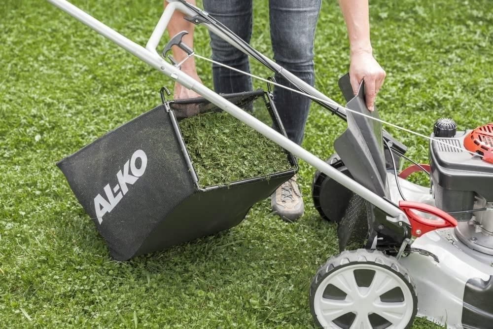 Газонокосилка бензиновая AL-KO Easy 4.60 SP-S (113795)