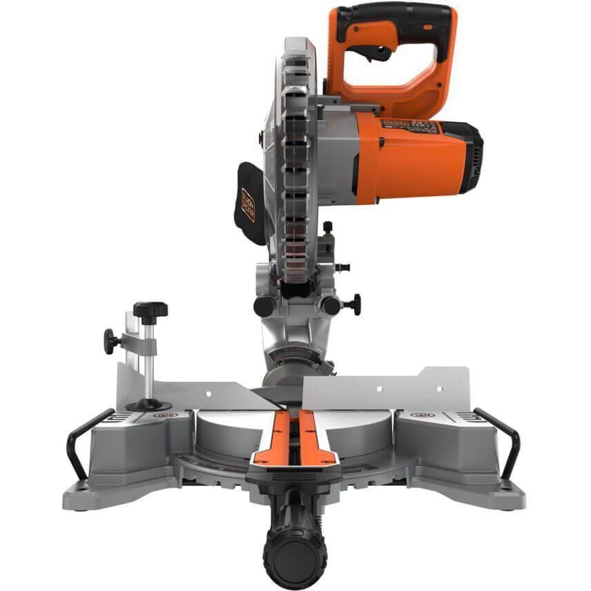 Монтажна пилка Black+Decker BES701