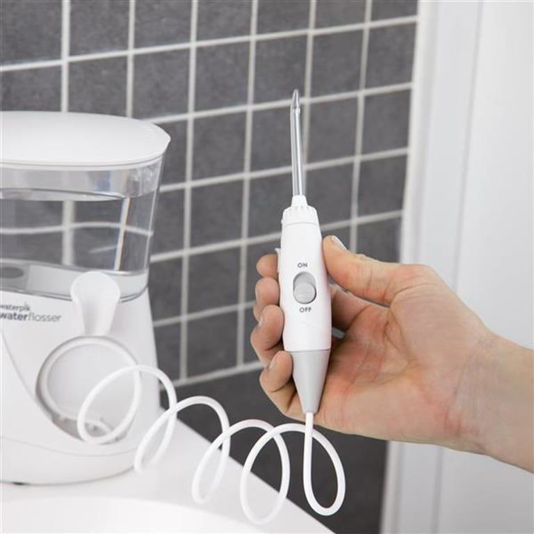 Іригатор Waterpik WP-660 Ultra Professional