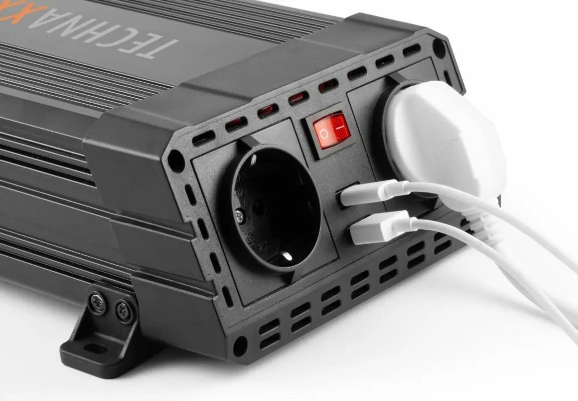 Преобразователь (инвертор) DC-AC Technaxx TE19
