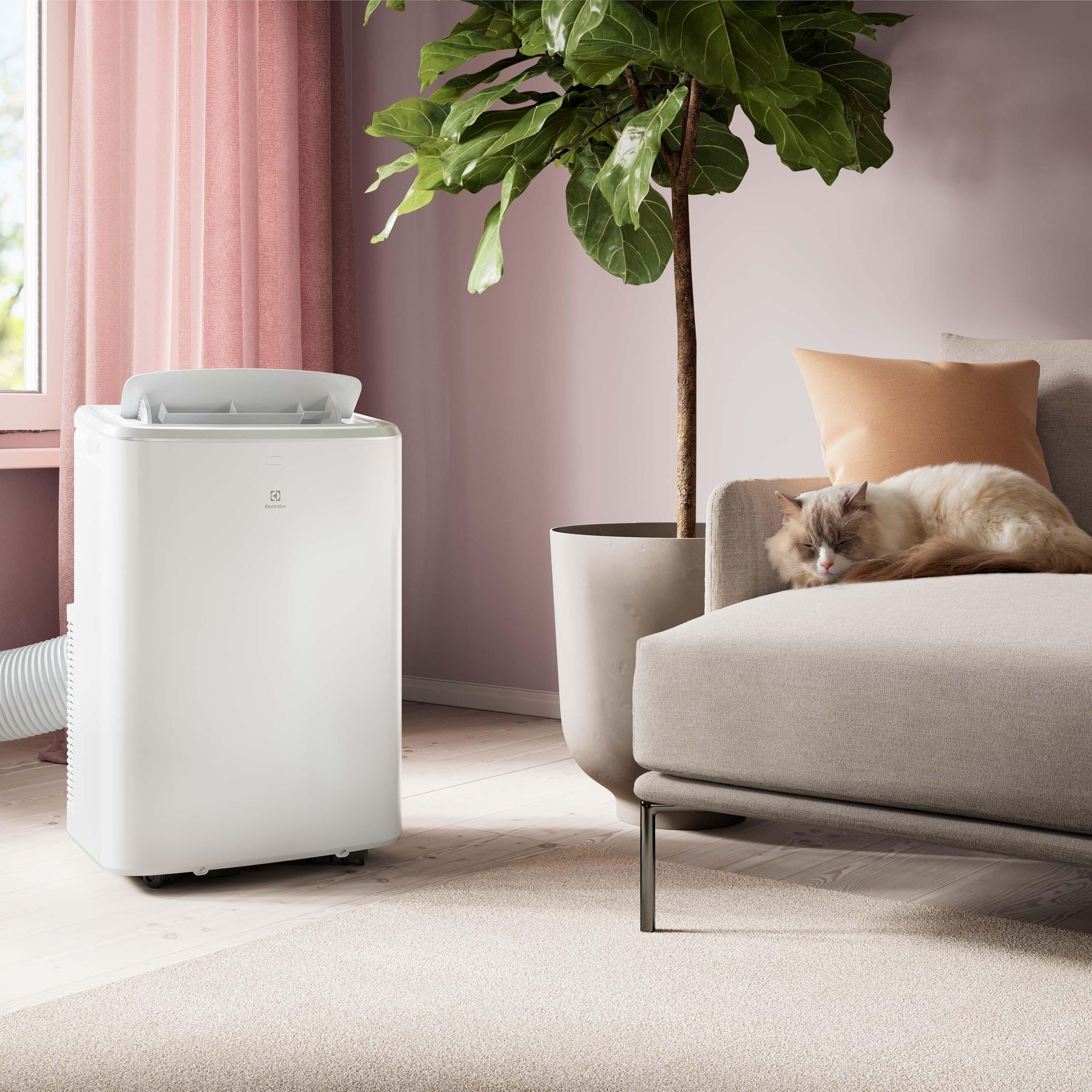 Мобільний кондиціонер Electrolux EXP26U339CW