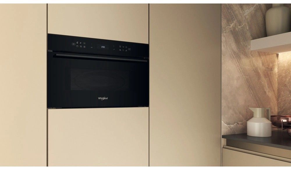 Микроволновка с грилем Whirlpool WMD7O4TB