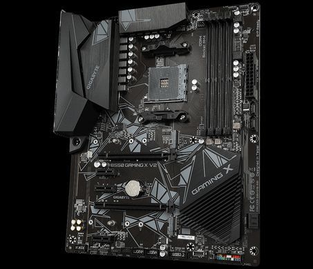 Материнська плата Gigabyte B550 Gaming X V2