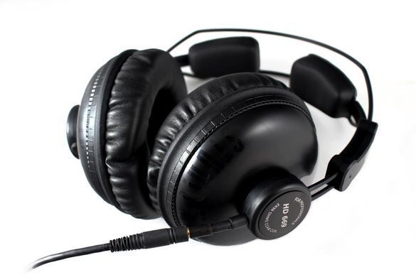 Наушники без микрофона Superlux HD669