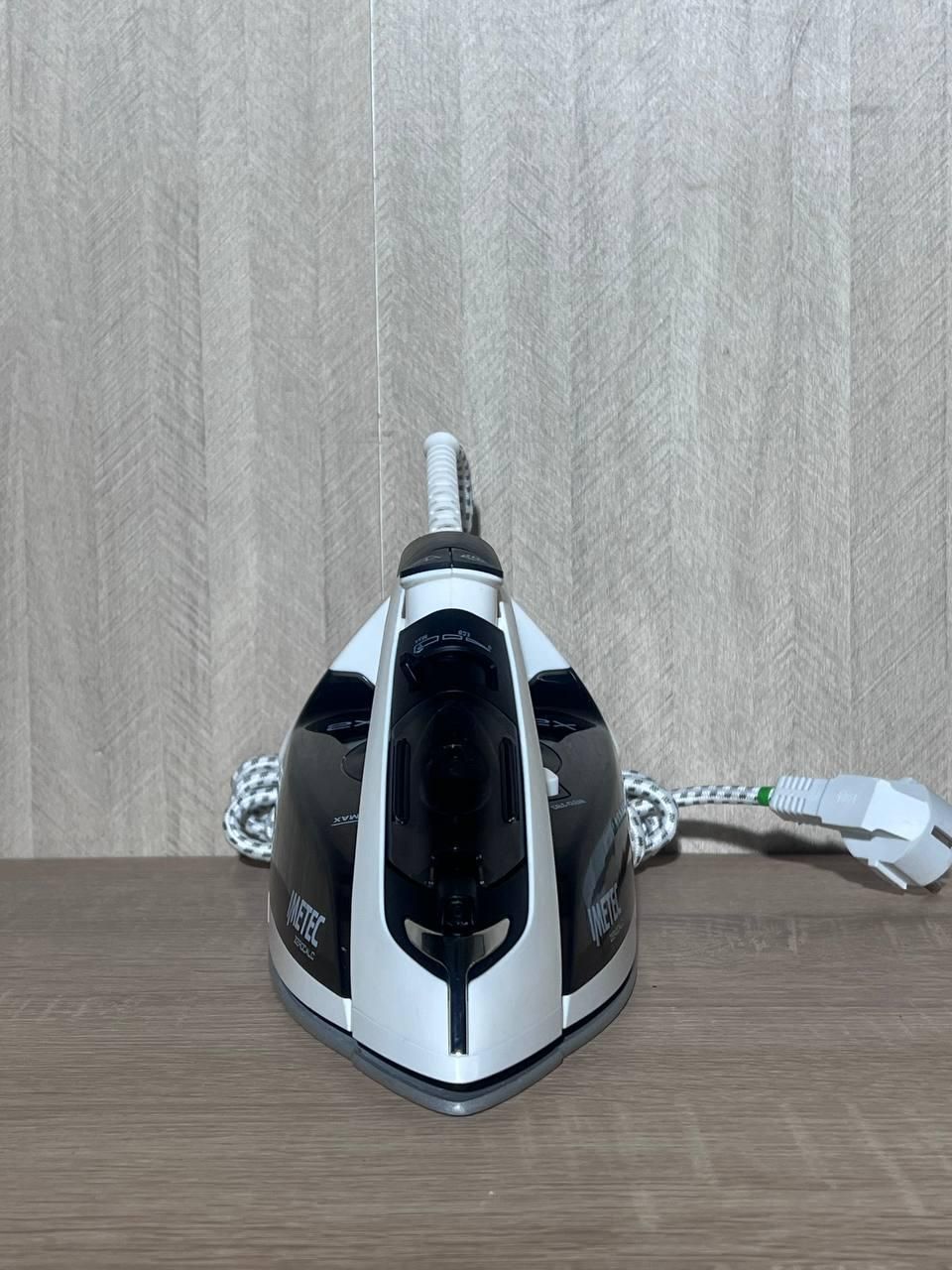 Утюг с парой IMETEC ZEROCALC Z1 2800