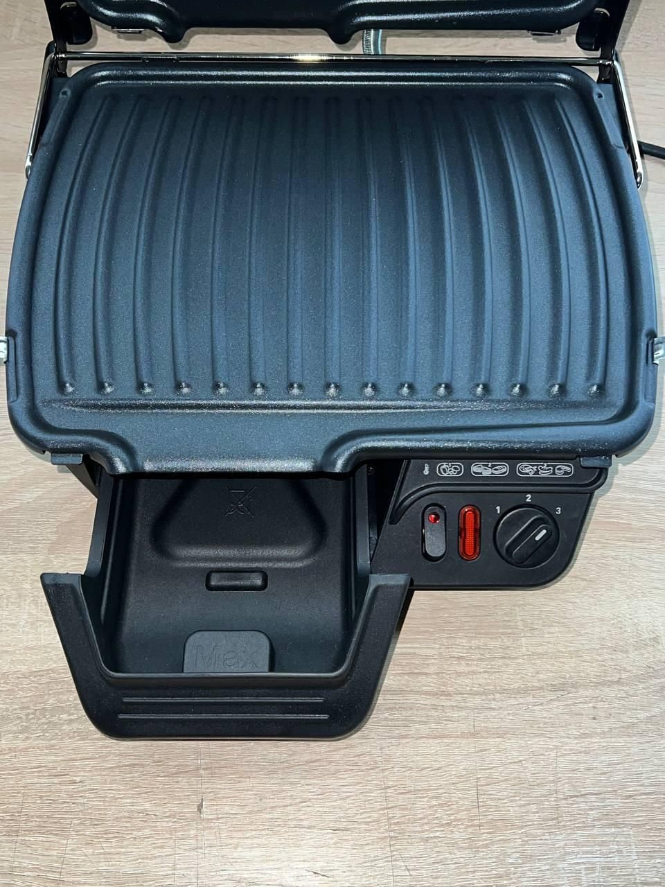 Електрогриль притискний Tefal GC3050