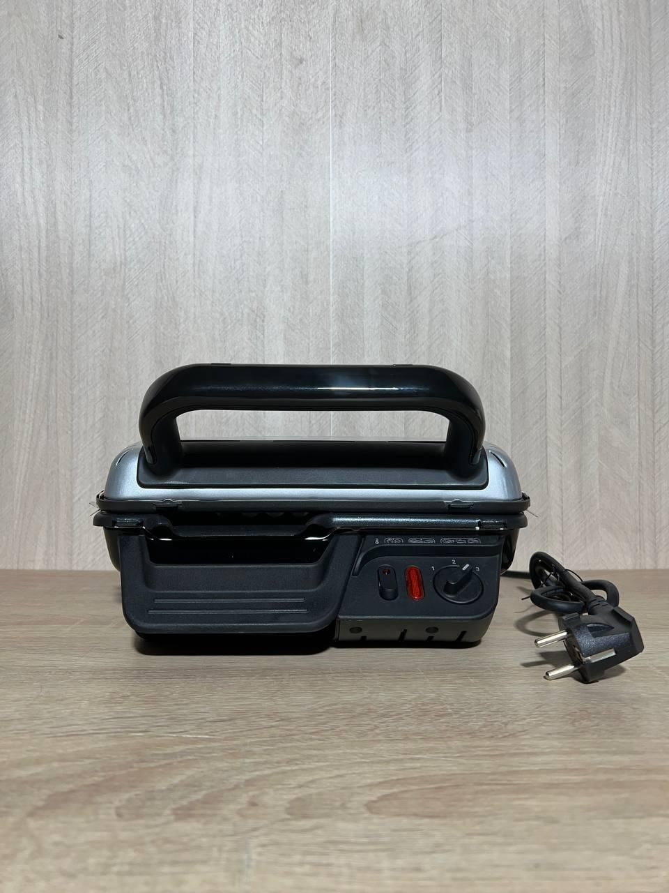 Електрогриль притискний Tefal GC3050