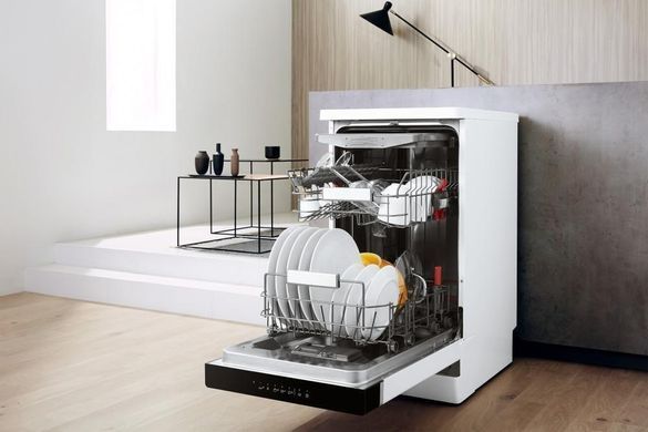 Посудомийна машина Whirlpool WSFO 3O23 PF