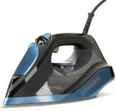 Утюг с паром Black+Decker BXIR2801E