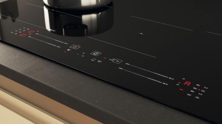 Варочная поверхность электрическая Whirlpool WF S7977 CPNE