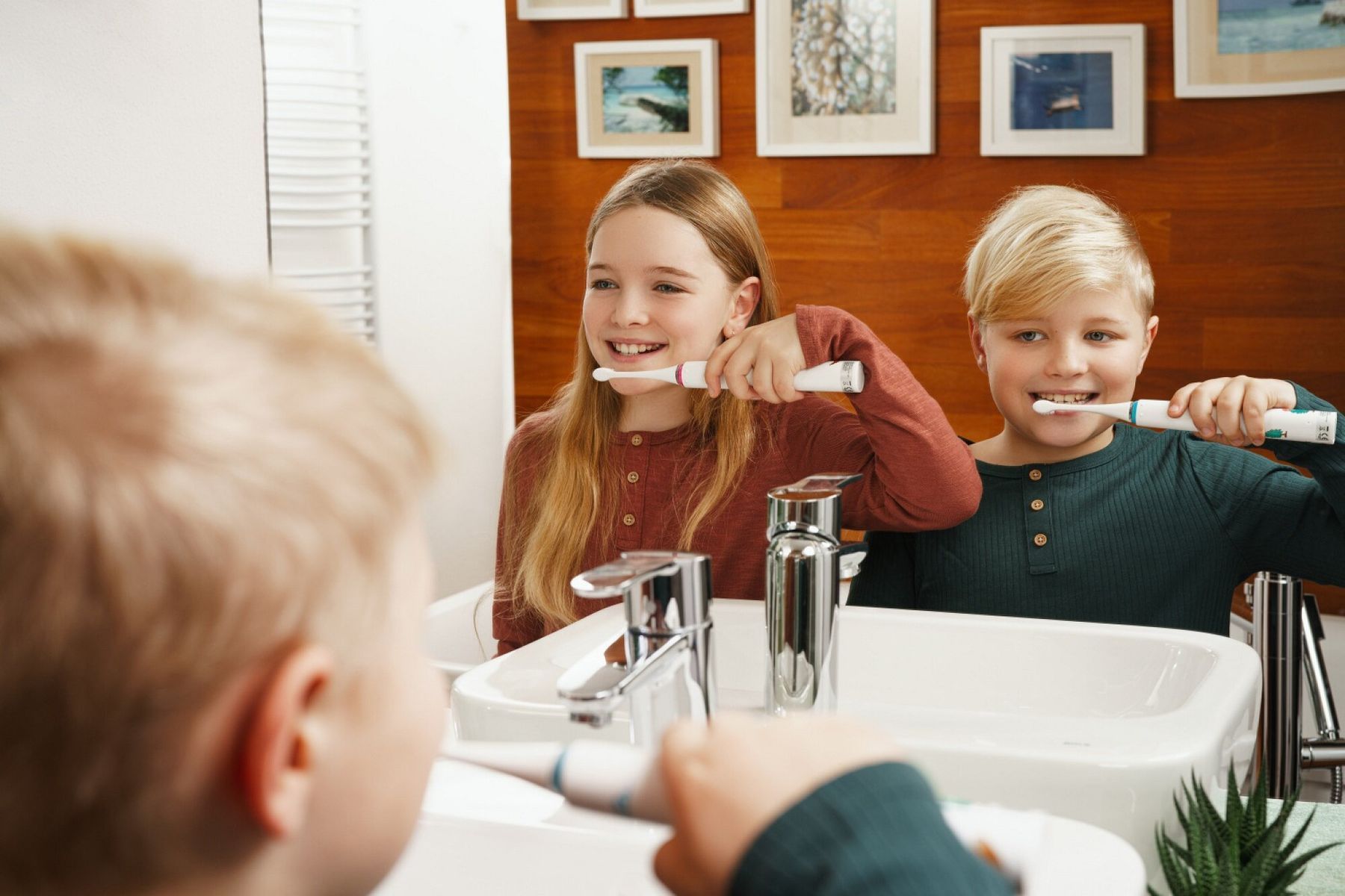 Электрическая зубная щетка Eta Sonetic Kids 070690010